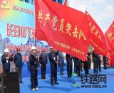 ���F�߾�һ��˾����(d��ng) ���L��ɽ���h��t ��·�ذ׮�(d��ng)��