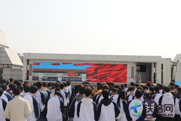 ��FԺ(li��n)�ϸ��¾����_չ���p�����MУ�@���